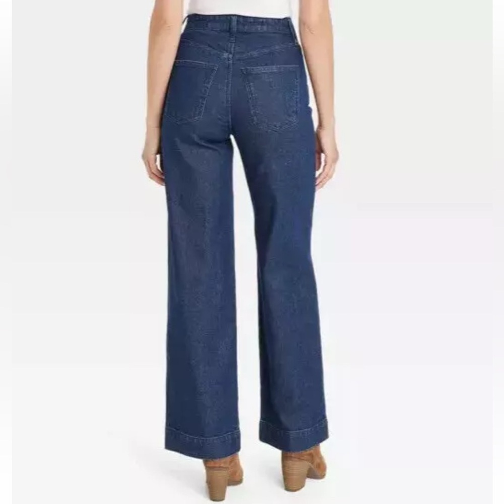 Universal Thread Women's Blue High Rise Wide Leg Jeans, like new! - Picture 2 of 9